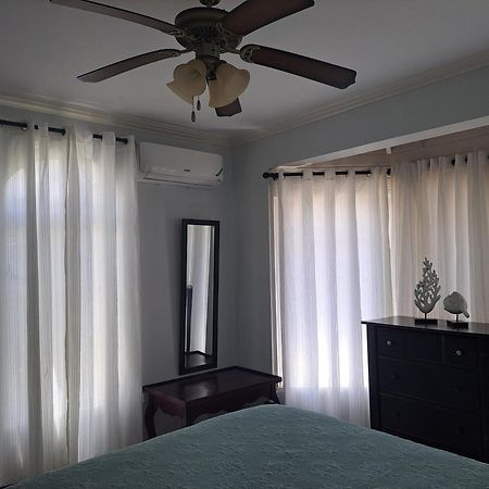 Ivory Tower Ocho Rios Exterior foto